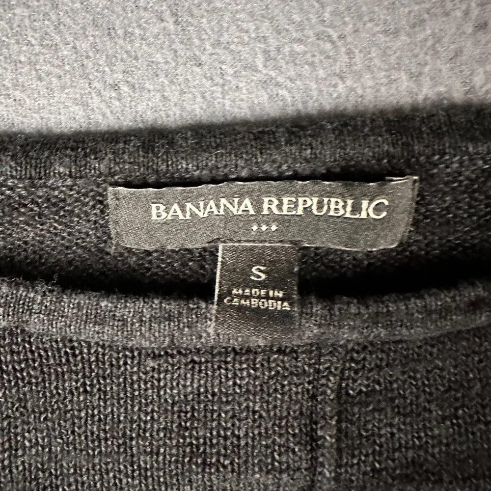 Banana‎ Republic Womens S Black Sweater Crew Neck Ribbed Hem Cuffs Pullover